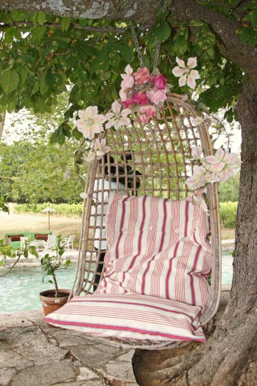 B&B Domaine Le Clos Du Pavillon Бриньол Екстериор снимка