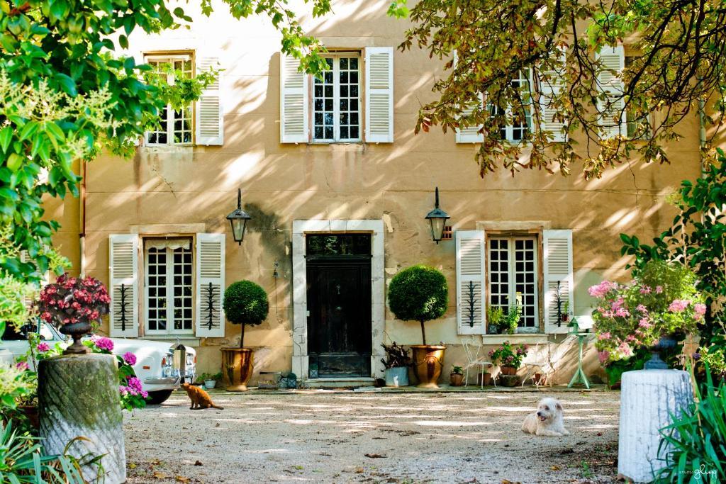 B&B Domaine Le Clos Du Pavillon Бриньол Екстериор снимка